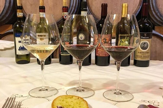 Amazing Lunch in organic Farm with Balsamic Vinegar Olive Oil truffle and Wine tasting Experience in Tuscany - The acetaia and old balsamic vinegar