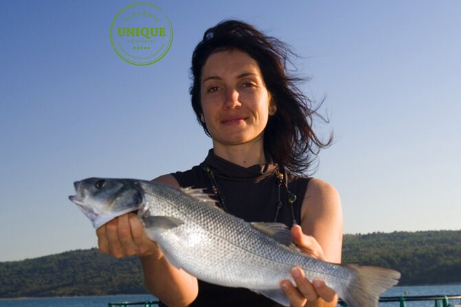 An Unforgettable Day With Fish, Wine and Olive Oil Tasting - Taking the Boat Out to the Fish Garden