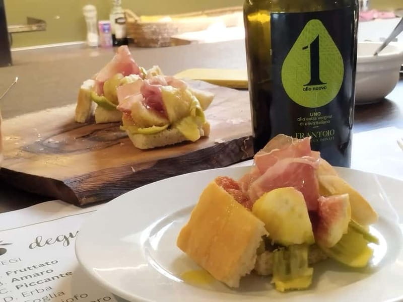 Bevagna: Olive Oil Mill Tour with Guided Tasting - The final 30 minutes as an Umbrian aperitif