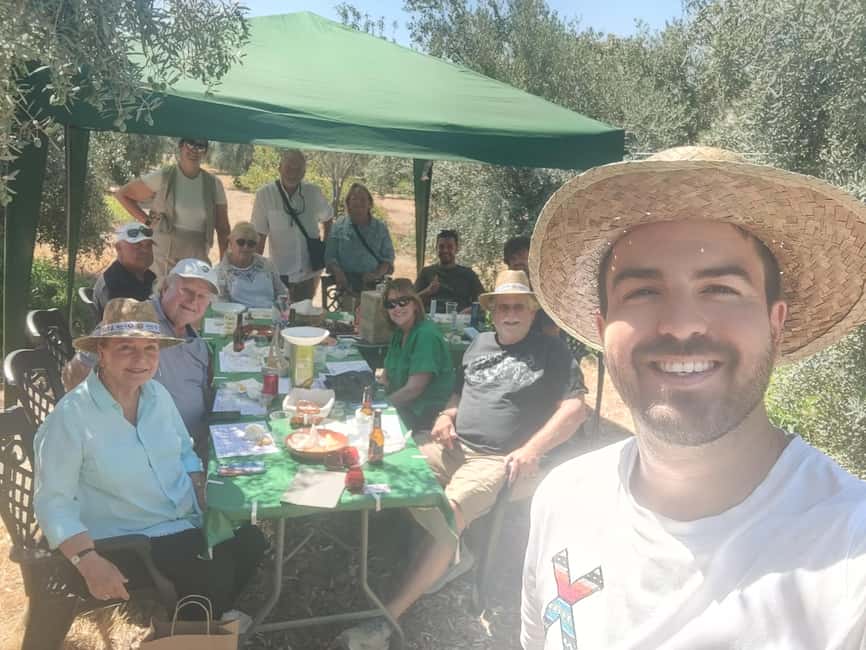 Córdoba: Visit a family organic olive grove with tasting - The included bottle and optional farm shopping