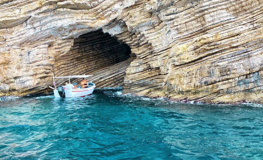 Corfu: Shore & Shared – Palaiokastritsa, Lakones, Kratsalo - Palaiokastritsa: monastery, beach, and swimming time