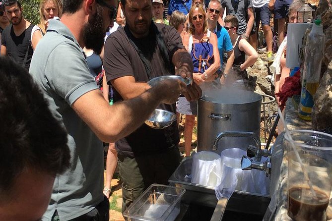 Crete Off-Road & Flavors Safari: Wine, Olive Oil & Mountain Life - Reaching the shepherd’s mitato