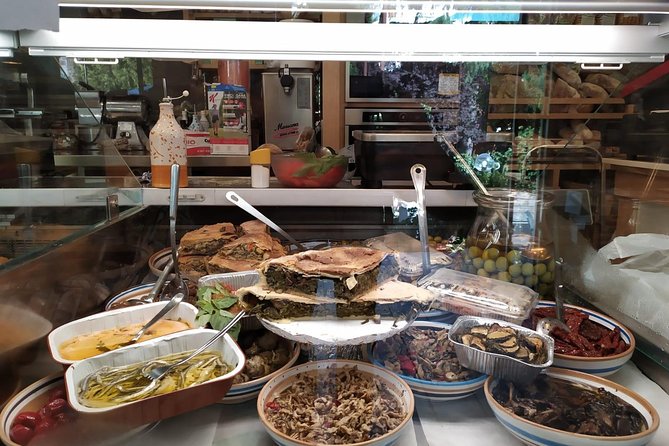 DISCOVER SORRENTO, food &Walking tour . Lemons-cheese&olive oil - Learning to taste Sorrento’s everyday products