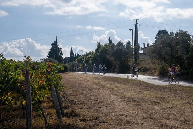 E-bike 2.5 hour Florence & Tuscany With Fresh Olive Oil and Bread - Arcetri, Galileo, and the quieter side of Florence