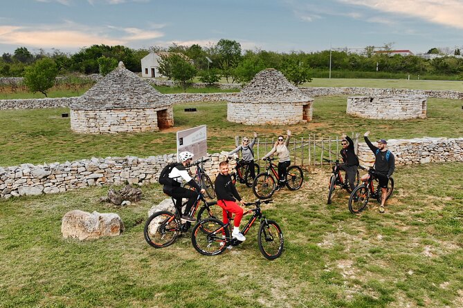 E Bike Tour with wine and olive oil tasting in Vodnjan - Barbariga and the swimming break