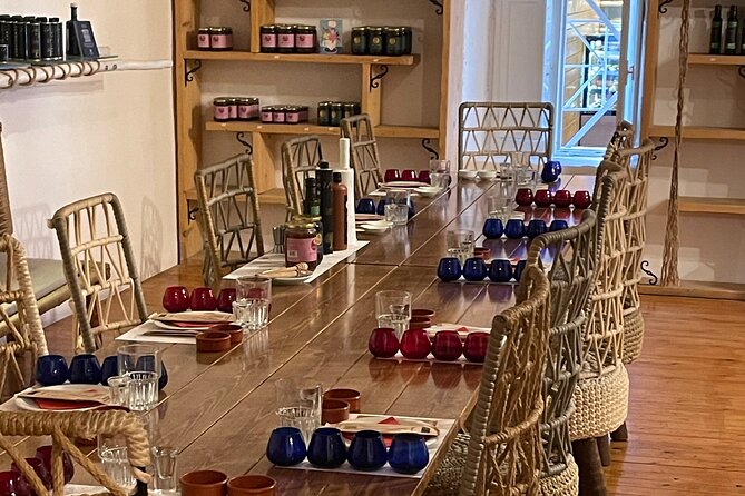 Extra virgin olive oil And Honey Tasting - What Stathis teaches you about olive oil