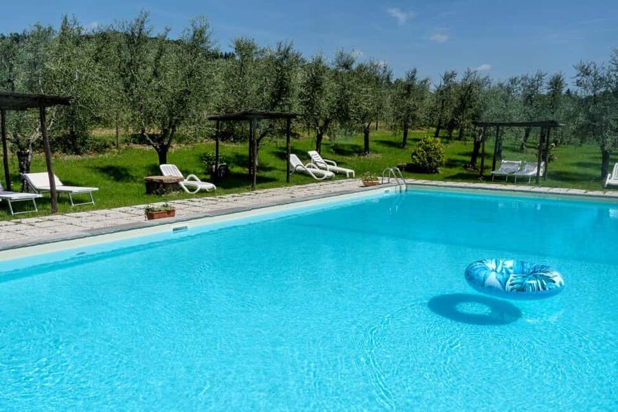 Fiesole E-Bike Tour with Olive Oil Tasting or Pool & Chill - Leaving Florence for the Fiesole hills