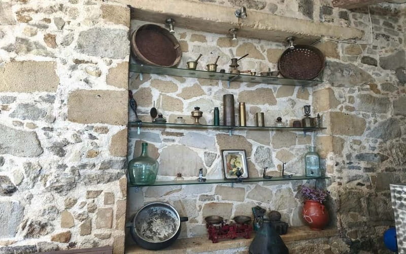 Flavors of Crete from Chania: Wine & Olive Oil Tasting Tour - The winery visit and Cretan wine traditions