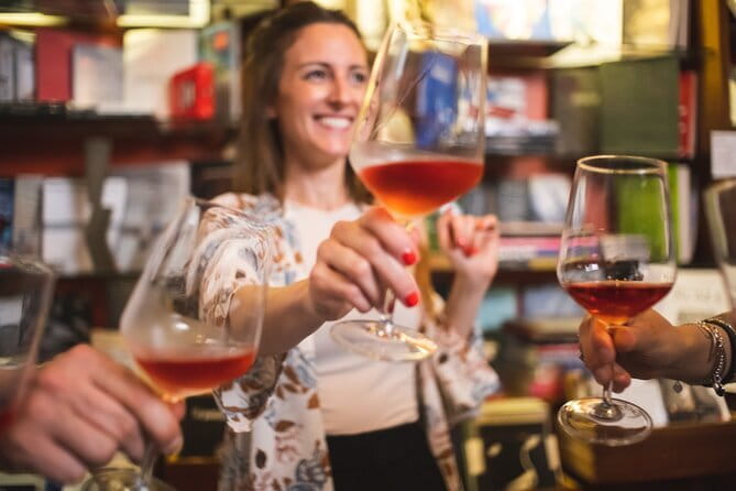 Florence Food Tour: Home-Made Pasta, Truffle, Cantucci, Olive Oil, Gelato - Florence landmarks between every bite