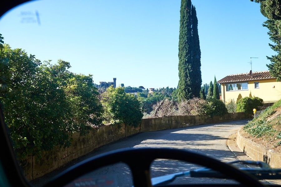 Florence: Vintage Fiat 500 Tour with Wine Tasting at Winery - The return drive and why two hours matters