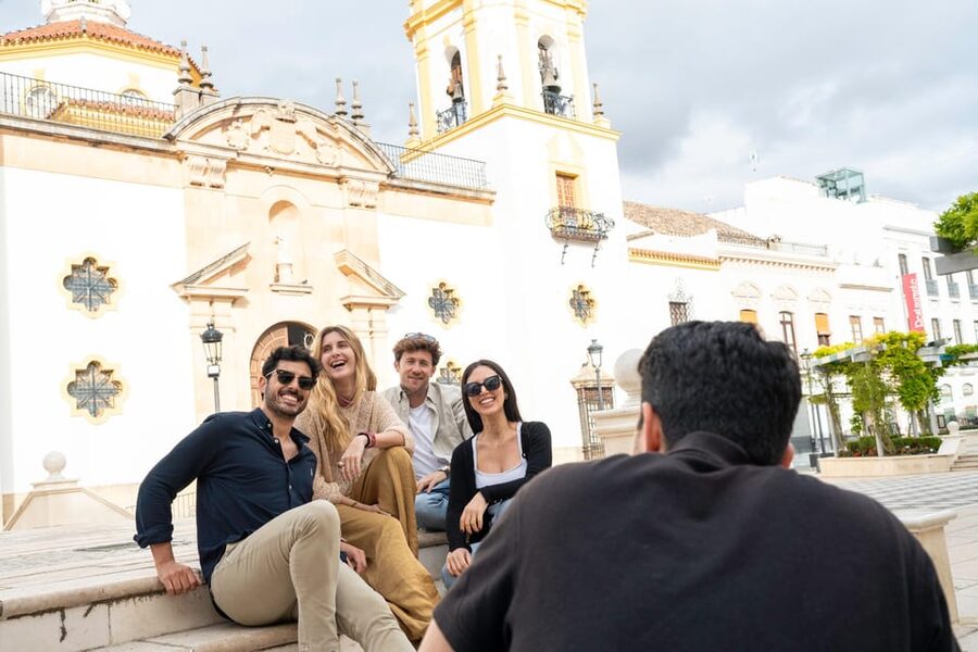 From Málaga: Ronda, Wine & Olive Oil Tasting Small Group - Ninety minutes to eat and wander