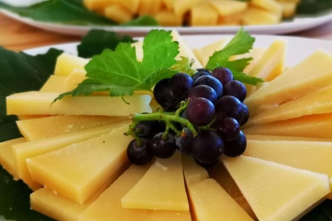 Guided Wine and Olive oil tasting - Timing, transport, and age limits
