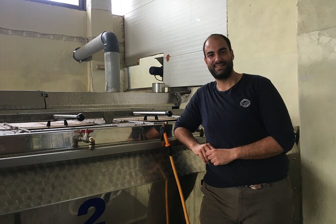 In Crete Discover the miracle of Olive Oil and Organic Fruits - Vryses: Seeing an older olive mill