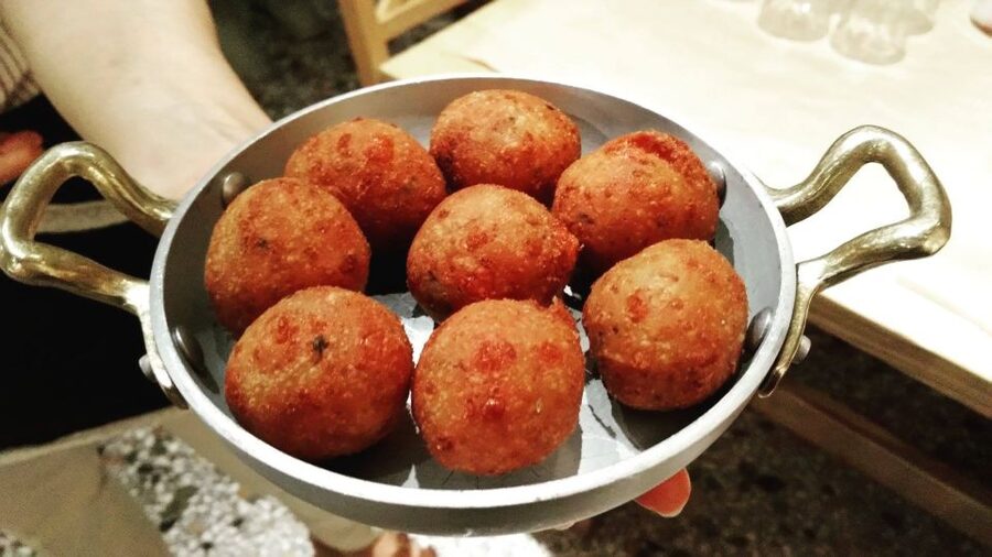 Kalamata: Food tour and Olive Oil Tasting with Light Lunch - Greek coffee with Panagiotis or Giorgos