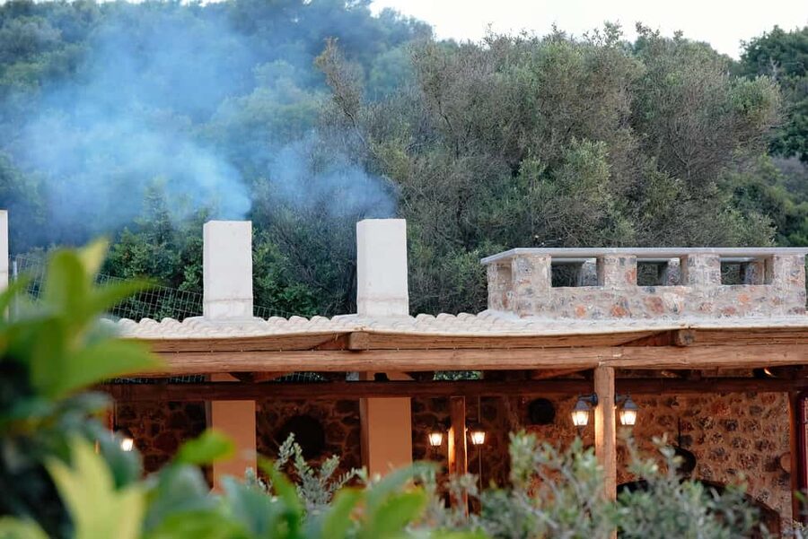 Lassithi, Zeus Cave, Olive Mill Farm & Knossos Combo Tour - Knossos after the crowds thin