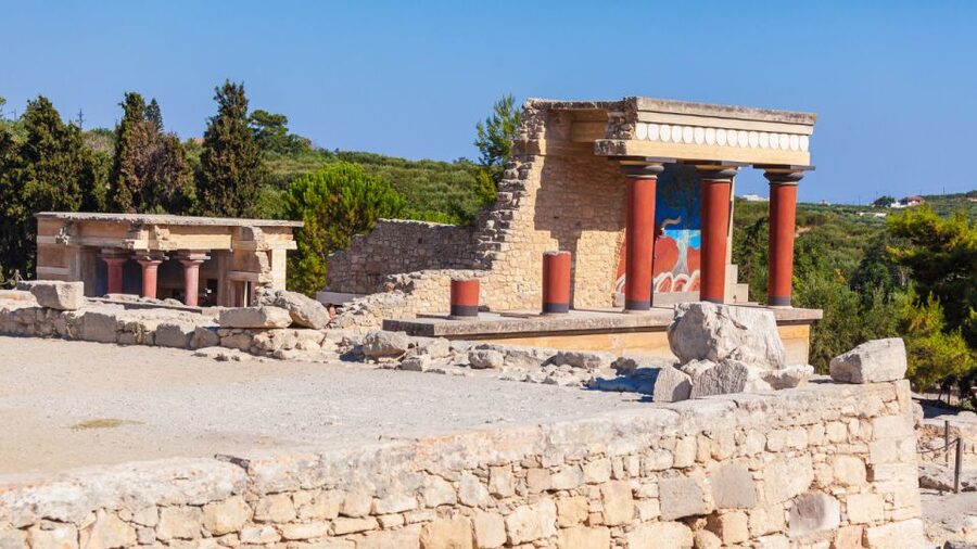 Lassithi, Zeus Cave, Olive Mill Farm & Knossos Combo Tour - Transport, group size, and the real length of the day