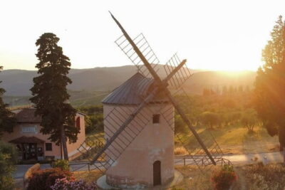 Leonardo Da Vinci’s wind mill visit and Organic olive oil tasting