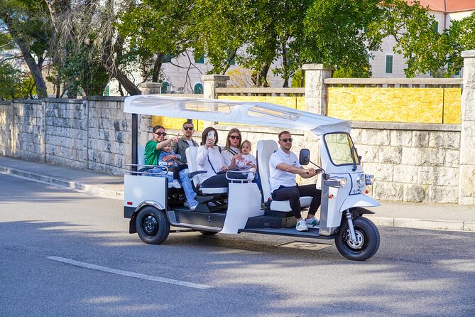 Makarska Tuk Tuk Tour Olive Grove, Scenic Views and Tastings - Who will enjoy this experience most?