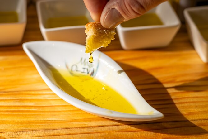 Malaga Food Tour with 12+ Tastings: Tapas, Olive Oil, Ham & More - The food: from ham and Manchego to cane honey