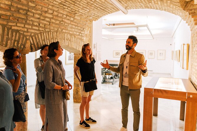 Marbella Old Town: Private Walking Tour with Olive Oil Tasting - Why Marbella’s old town is worth two hours