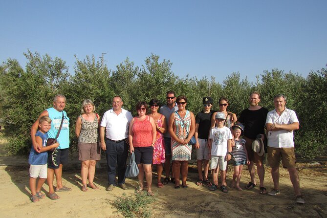Oil tourism in Pulpí Discover the World of EVOO - Inside the packaging and conservation facilities