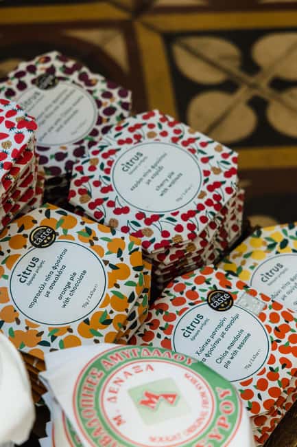 Olicatessen: Honey, Olive Oil and Traditional Greek Products - Entering Olicatessen in Ladadika
