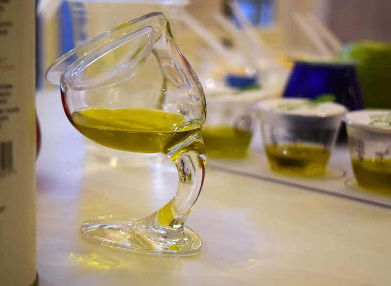 Olive oil tasting & food pairing in Thessaloniki - Starting at the Creativity Platform in Thessaloniki