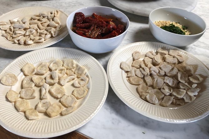 Organic cooking class with a sommelier in an Olive and wine farm - How suitable is it for children and special diets?