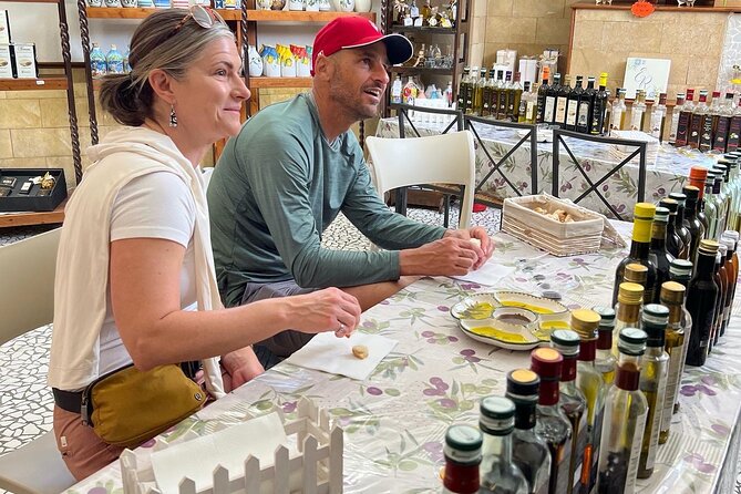Private Pompeii Tour with lunch and Olive Oil Factory Experience - Booking timing and practical details
