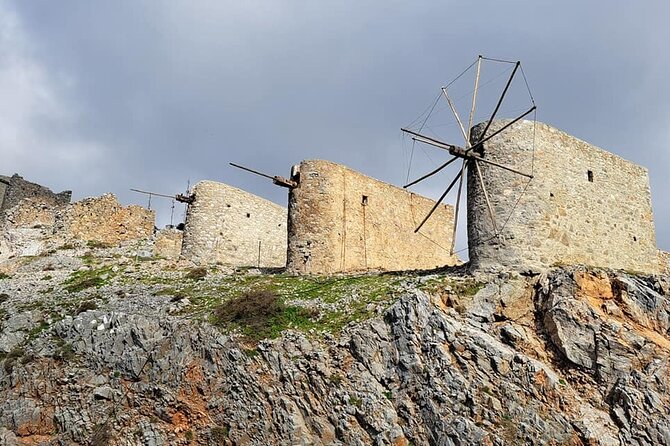 Private Tour-Knossos Palace Zeus Cave&Olive Oil Mill from Elounda - Coffee, raki, and village life at Lasithi Mesa