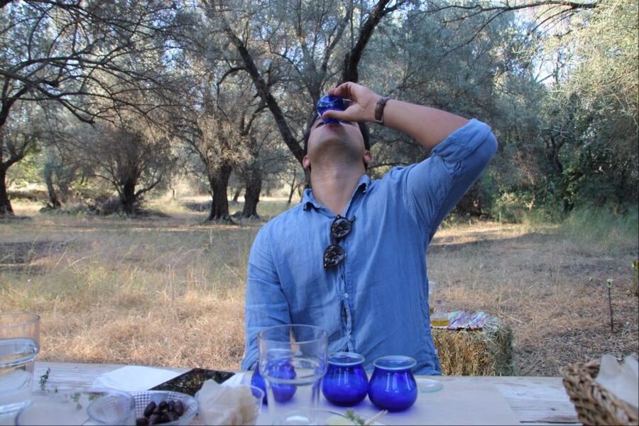 Rethymno: Olive Oil Tasting with Cretan Food Pairing - Who should book this activity?