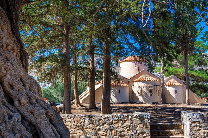 Road-trip to Lasithi, Zeus Cave, Vidiani, Krasi & Olive Mill Farm - The Cave of Zeus requires strong legs