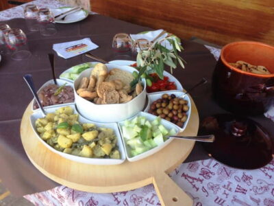 Salento: Olive Oil Mill Walking Tour with Tastings
