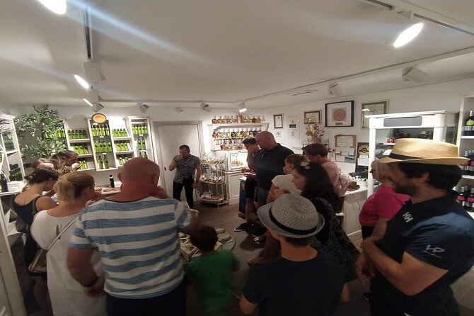 Small-Group Olive Oil Tour in Cres with Tasting - Practical details for a smooth morning