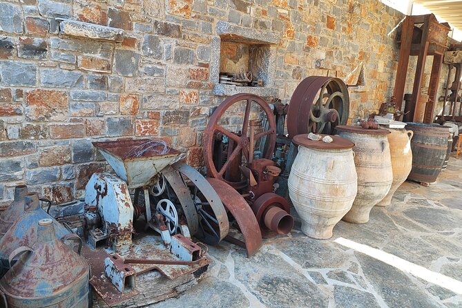 Spinalonga, Plaka, Elounda, Agios Nikolaos & Olive Mill | Private - Elounda Square and the coastal drive