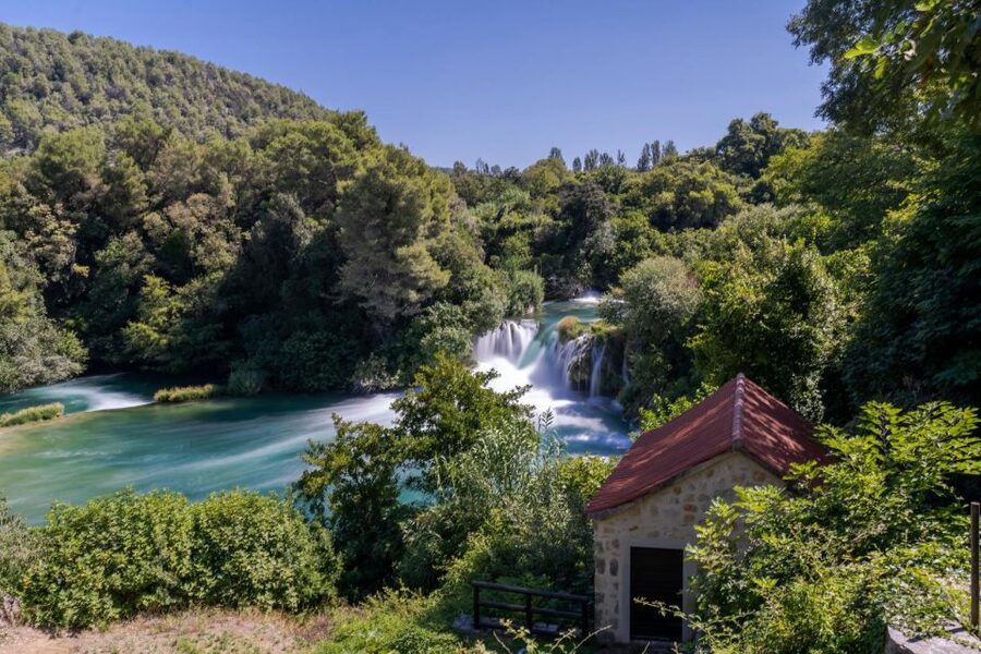 Split: Krka Waterfalls With Boat Cruise, Wine and Olive Oil - Who Should Book This Krka Tour?