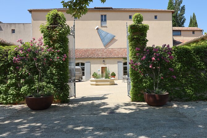 The wines of the Luberon, the Château de Lourmarin & Bastide du Laval olive oil - The guide and the tone of the day