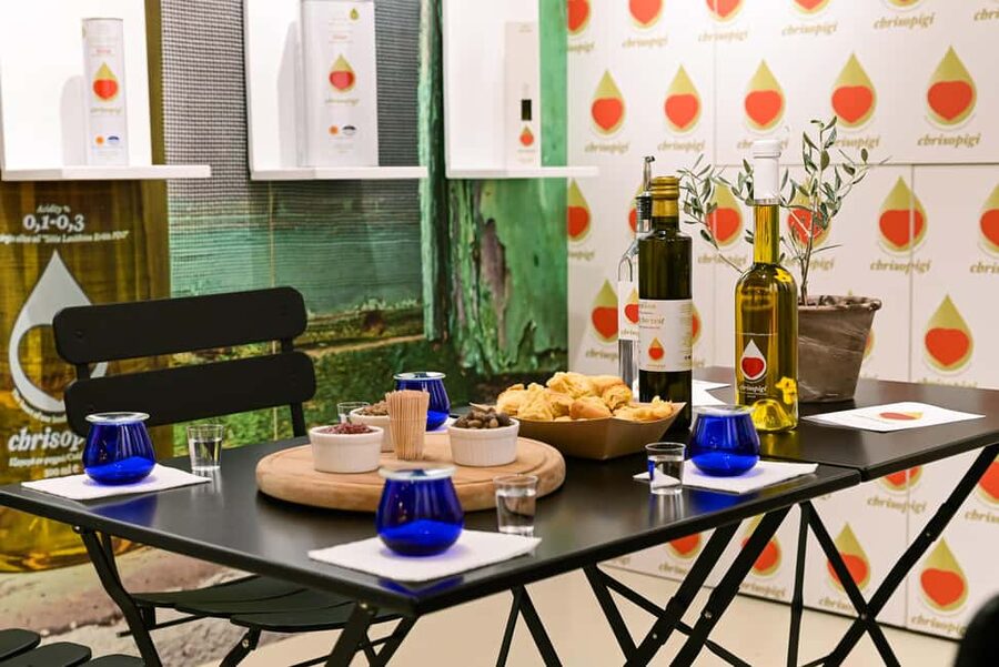 Thessaloniki: Cretan Olive Oil Tasting Experience - Learning to Taste Early Harvest Extra Virgin Olive Oil