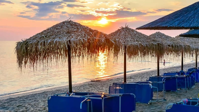 Thessaloniki: Halkidiki/Sithonia Swim, Sunset & Olive Tour - What to pack for the day