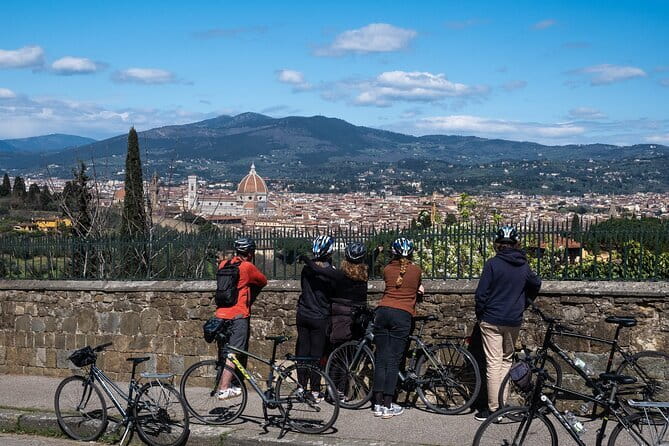 Tuscany Bike Tour with Wine, Oil and Food in the Florentine Hills - Who should choose this ride?
