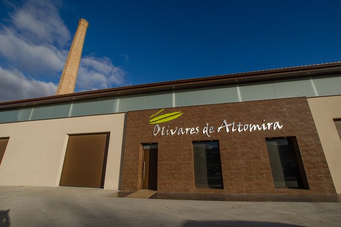 Visit to the oil mill with EVOO experiences in Cuenca - What happens during the 90-minute visit