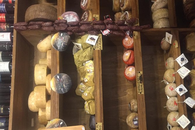 Wine and olive oil tastings with the locals - The Role of Debora Mazzierli