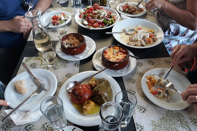 Wine & Olive Oil Tour with lunch at the White Mountains - Lunch at about 4,000 feet