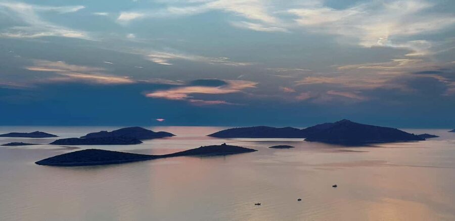 Zadar Olive Oil & Wine with Dalmatian Views & History - Benkovac, a frontier town with a local feel